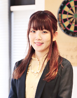 ディレクター 浅見 響子